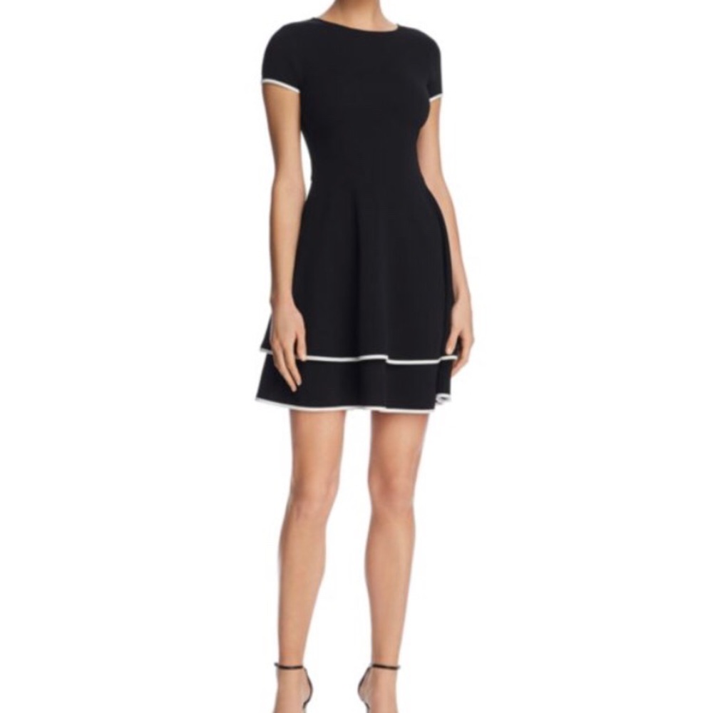 Mini cap sleeve shoulder dress